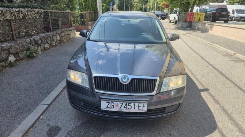 Škoda Octavia 1,9 TDI, fotografija 3