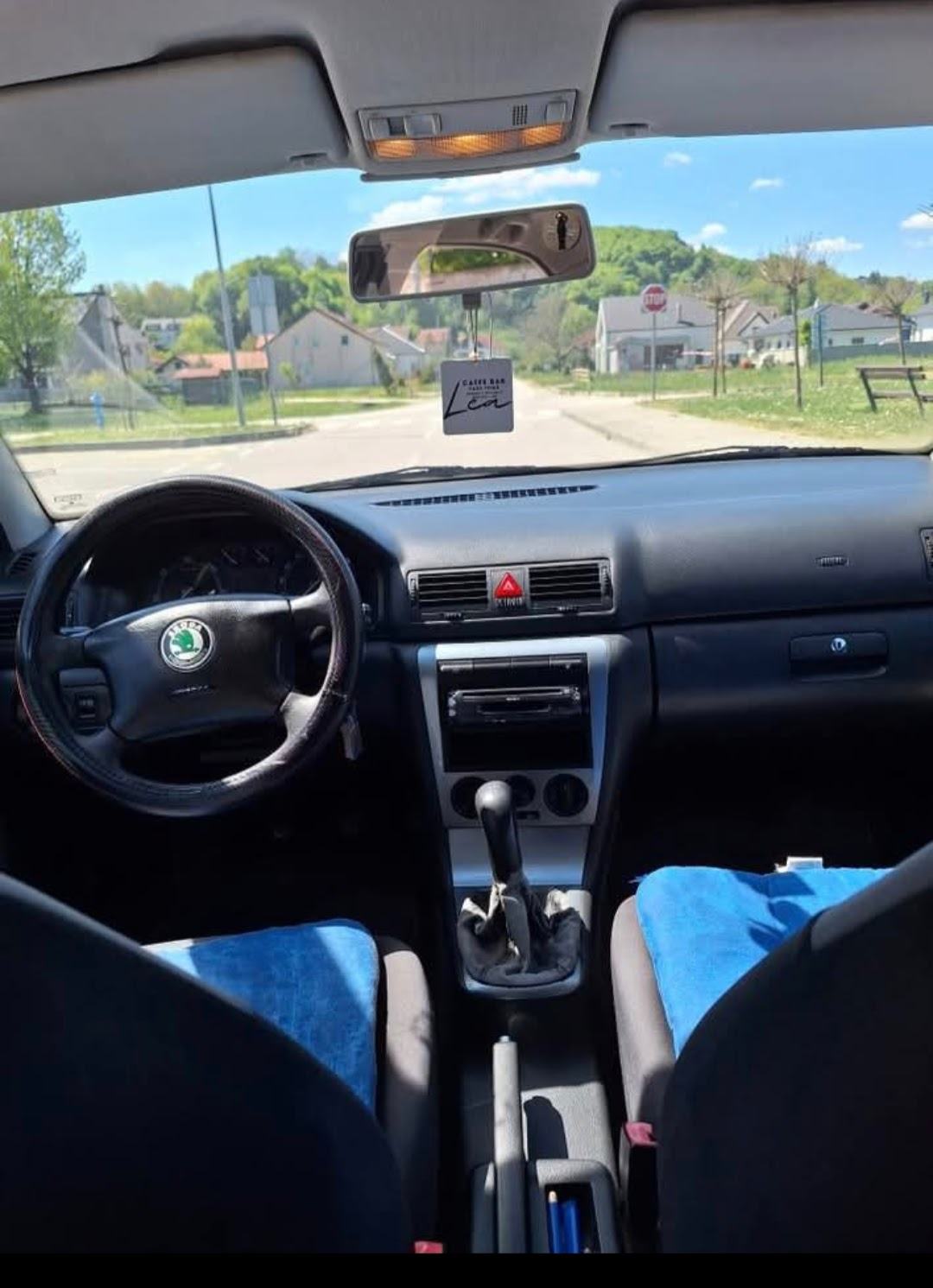 Škoda Octavia 1,9 TDI, fotografija 3