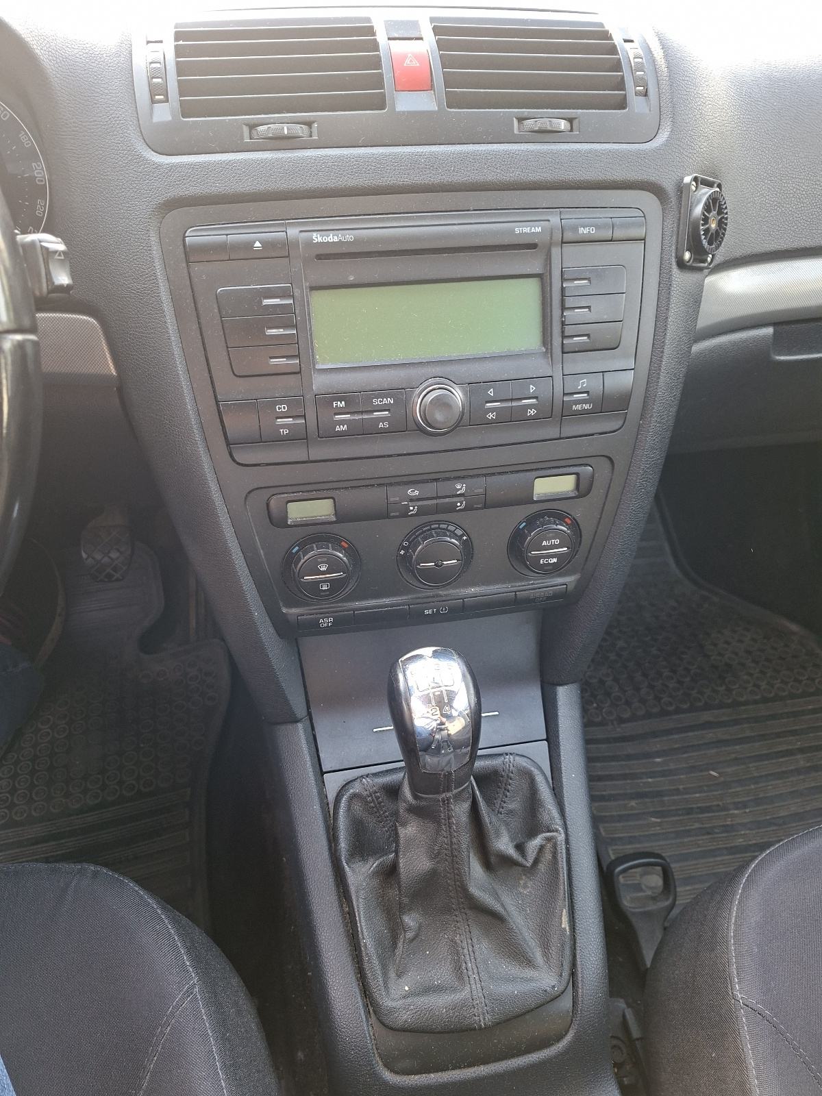 Škoda Octavia 1,9 TDI, fotografija 5
