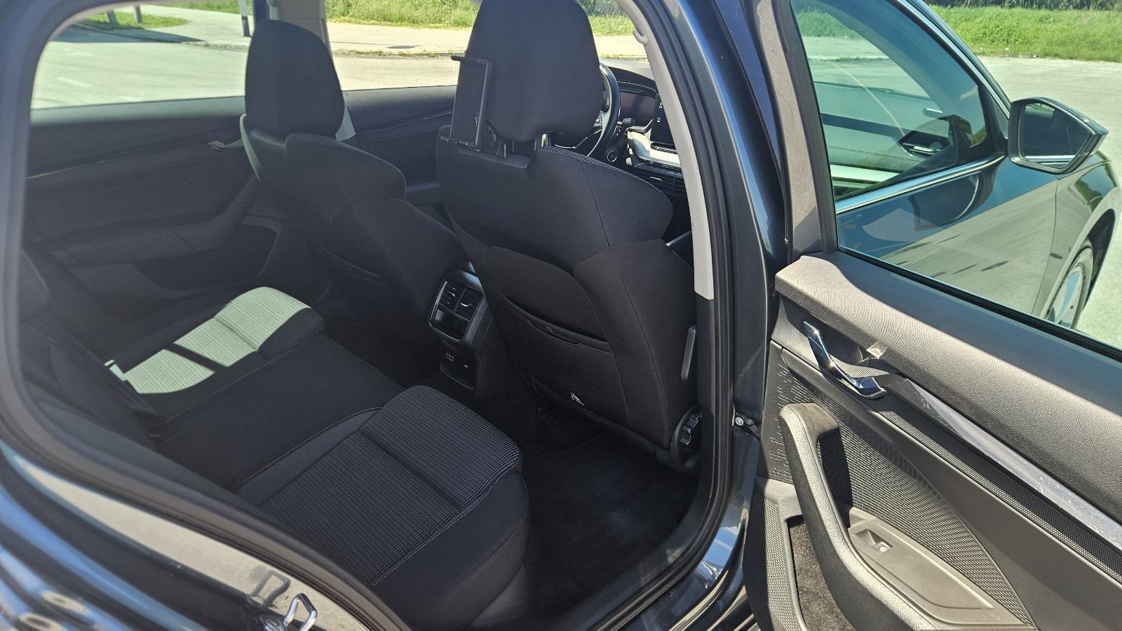 Škoda Octavia Combi 2,0/150 DSG 165.000 km, fotografija 14