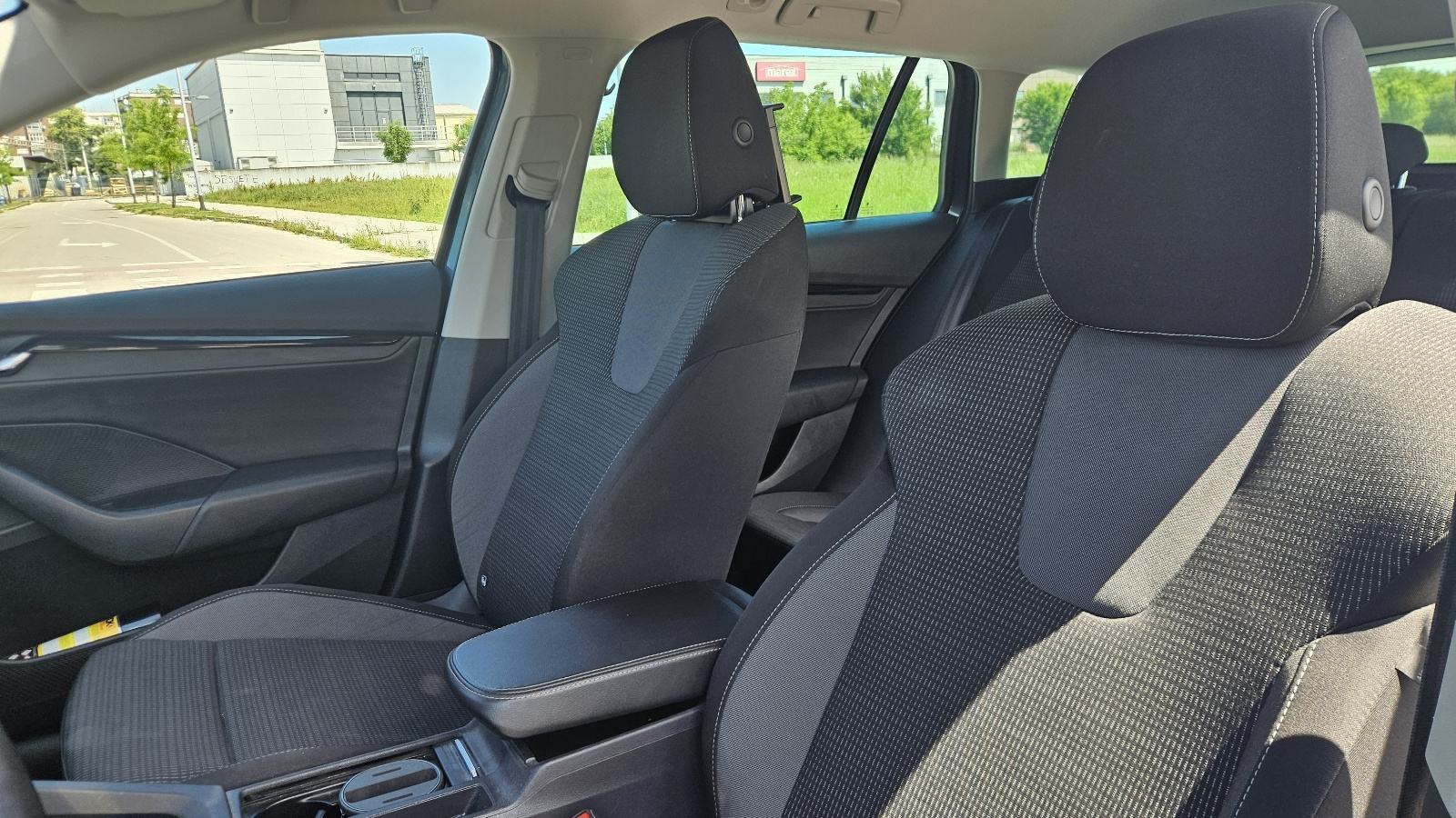 Škoda Octavia Combi 2,0/150 DSG 165.000 km, fotografija 15