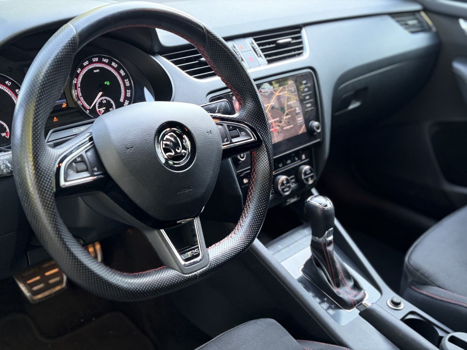 Škoda Octavia 2,0 RS DSG *RS* *Servisna knjiga* *Top oprema* *Jamstvo*, fotografija 15