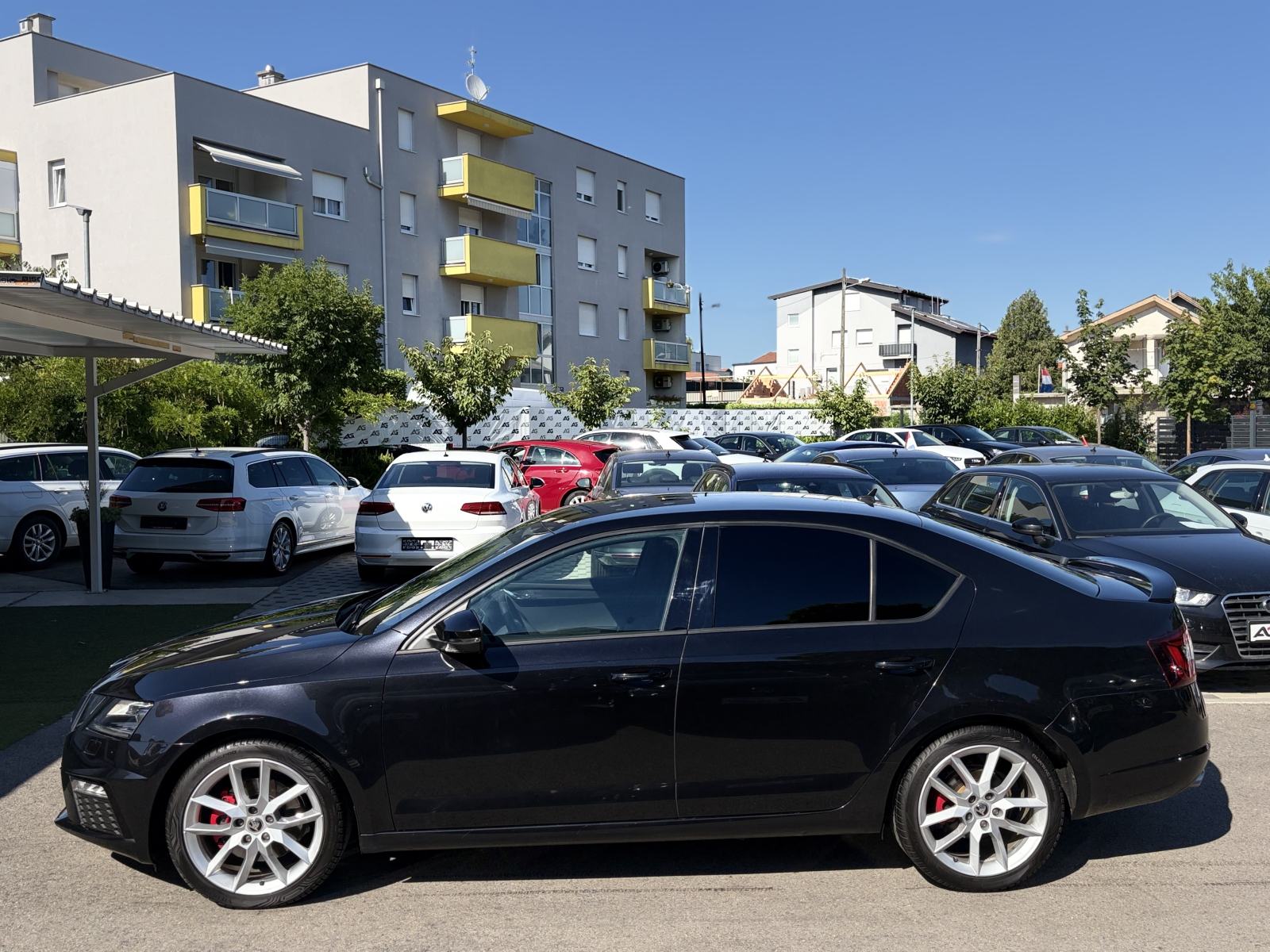 Škoda Octavia 2,0 RS DSG *RS* *Servisna knjiga* *Top oprema* *Jamstvo*, fotografija 8