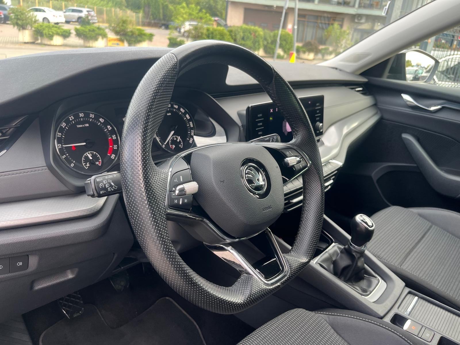 Škoda Octavia 2,0 TDI 1.VL Nije uvoz Jamstvo 1G, fotografija 15