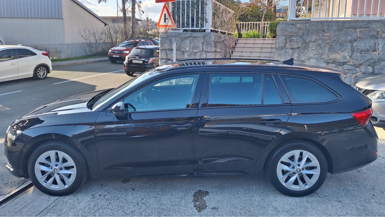 Škoda Octavia 2,0 TDI 150 KS automatik LED/NAVI.(u sustav pdv)Akcija, fotografija 6