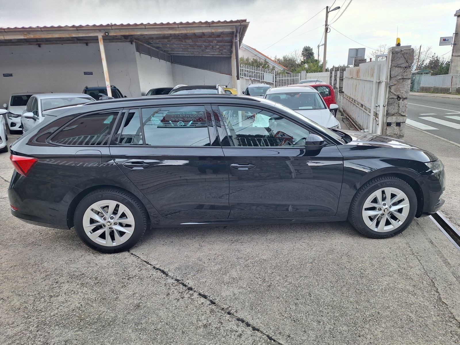 Škoda Octavia 2,0 TDI 150 KS automatik LED/NAVI.(u sustav pdv)Akcija, fotografija 7