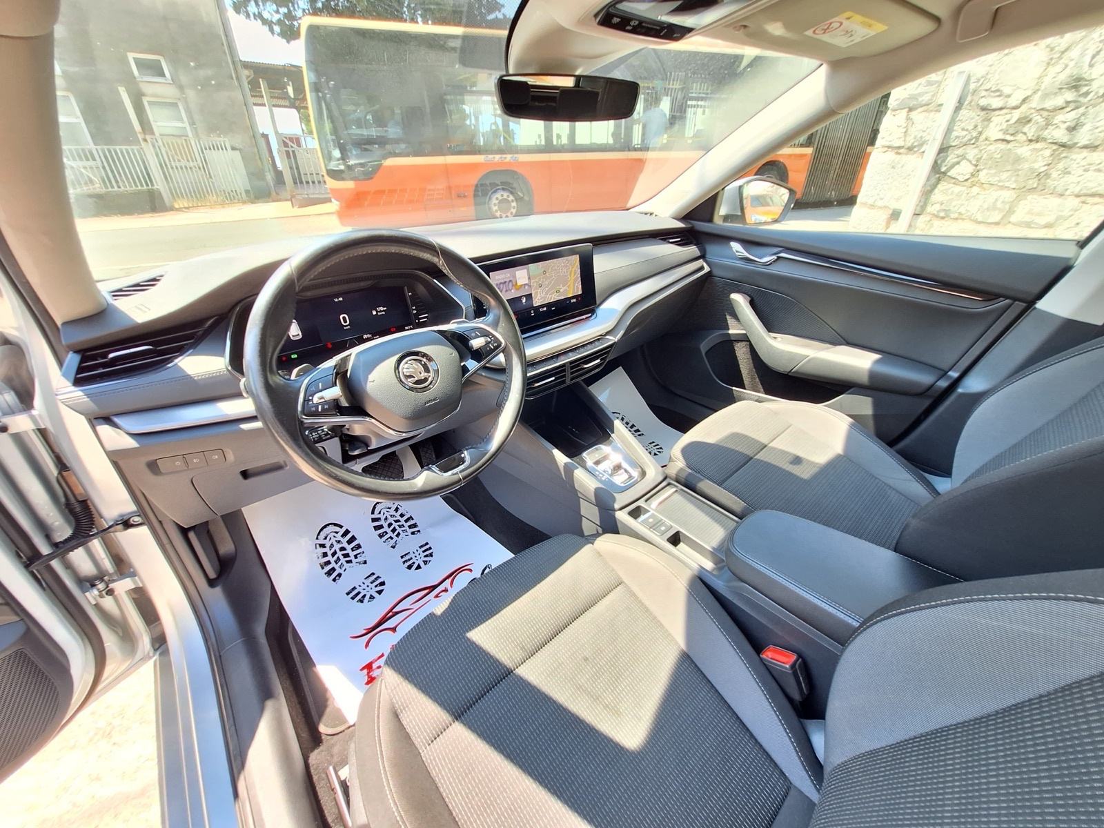 Škoda Octavia 2,0 TDI 150 KS DSG automatik(VIRTUL/LED/NAVI., fotografija 12
