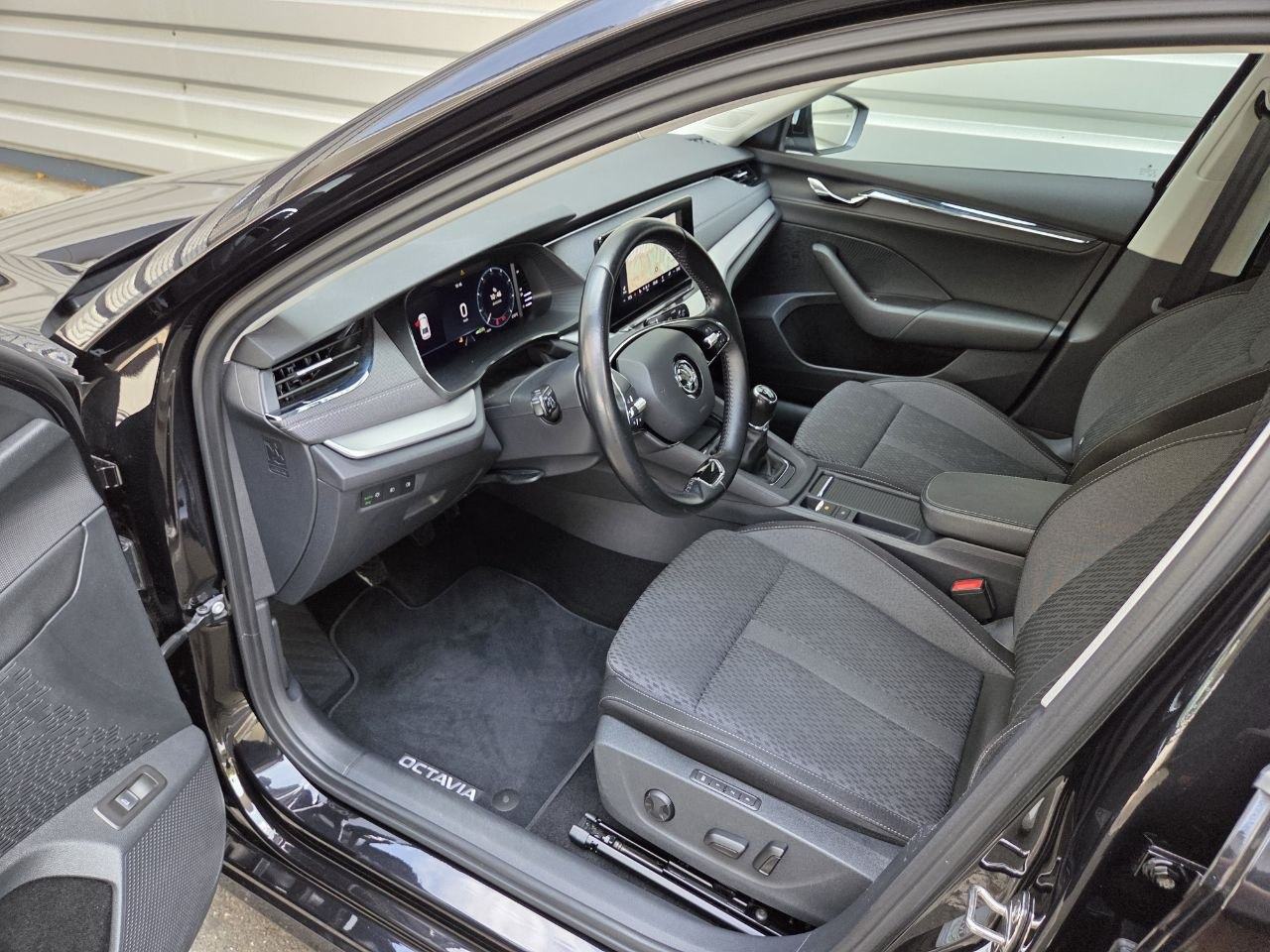 ŠKODA OCTAVIA 2.0 TDI 2021 STYLE 1 LAK VIRTUAL LED KUKA PDC NAVI, fotografija 9