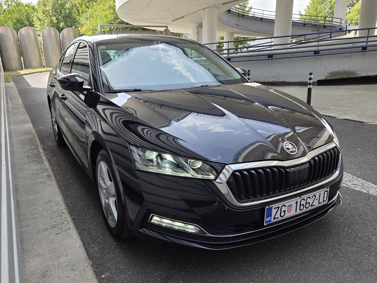 ŠKODA OCTAVIA 2.0 TDI 2021 STYLE 1 LAK VIRTUAL LED KUKA PDC NAVI, pogled izvana - slika 1