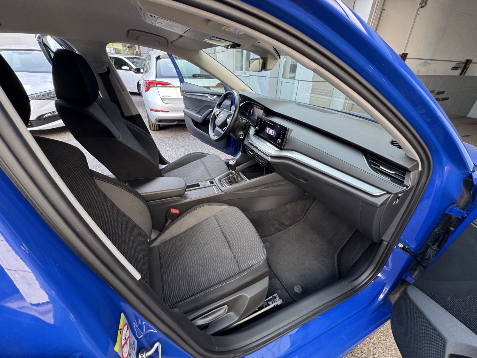 Škoda Octavia 2,0 TDI AMBITION, fotografija 14
