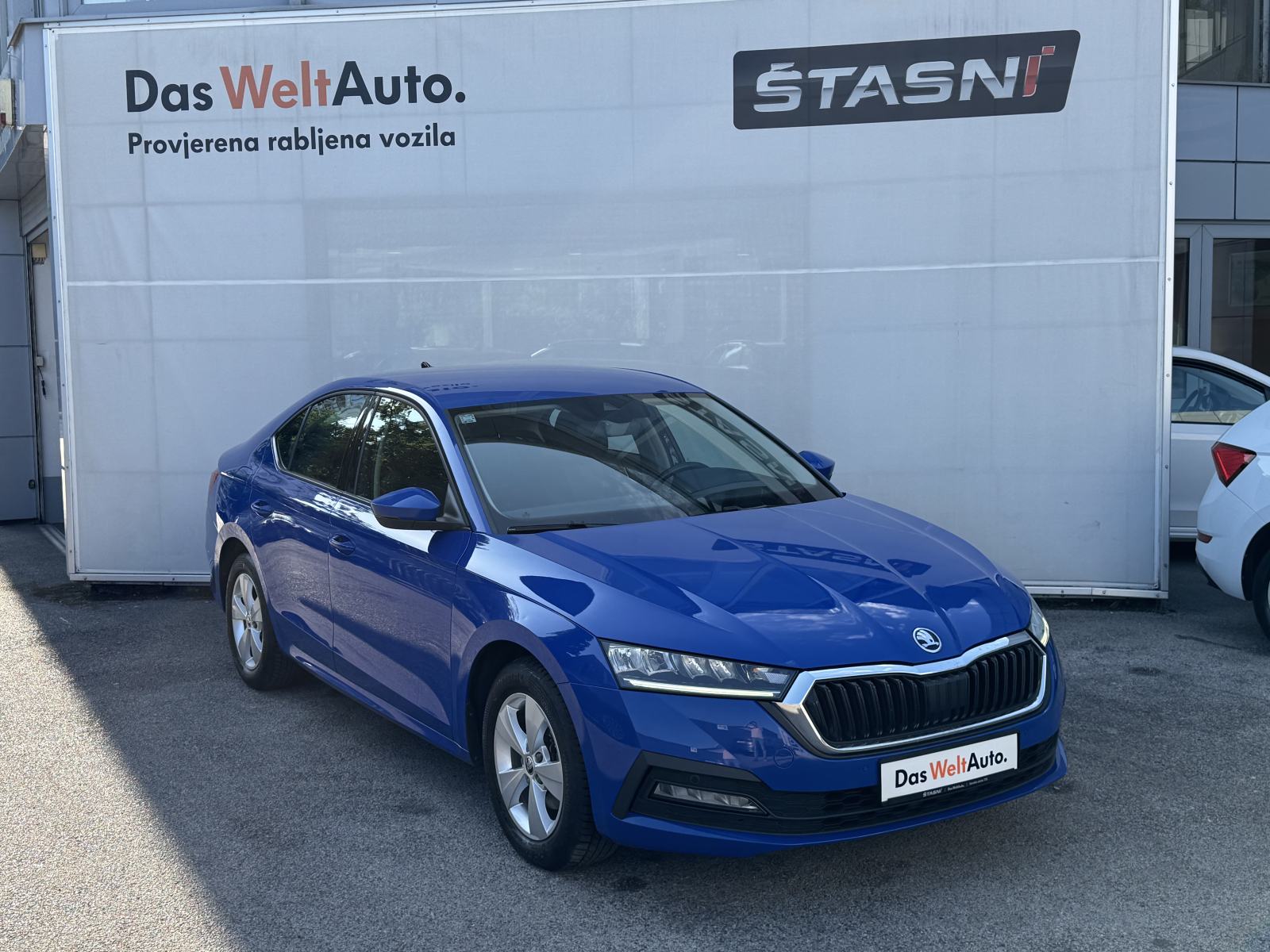 Škoda Octavia 2,0 TDI AMBITION, fotografija 3