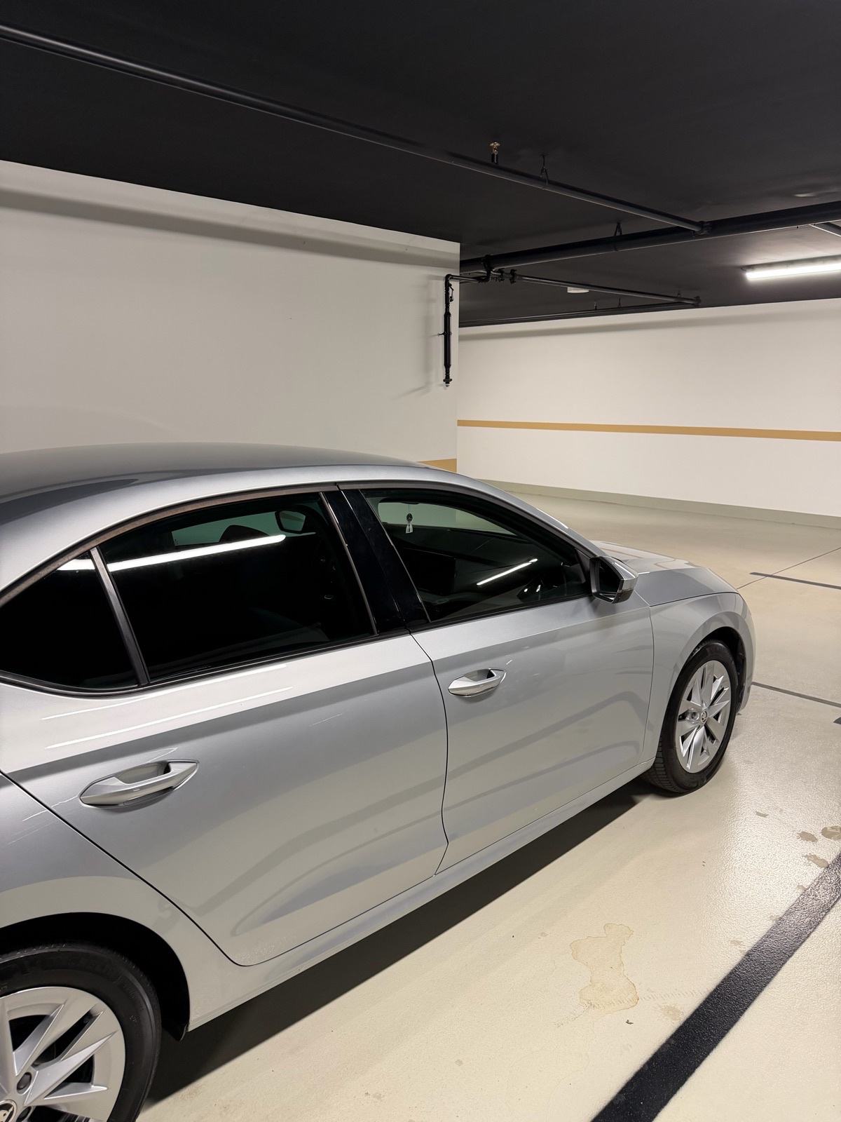 Škoda Octavia 2,0 TDI automatik,1.Vlasnik,Garancija 2030.god,REG.12/26, fotografija 6