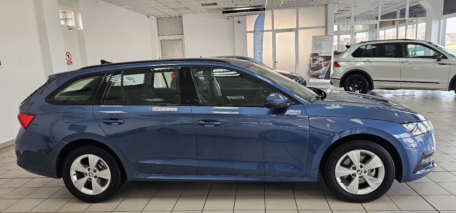 Škoda Octavia 2,0 TDI automatik AMBITION, fotografija 8