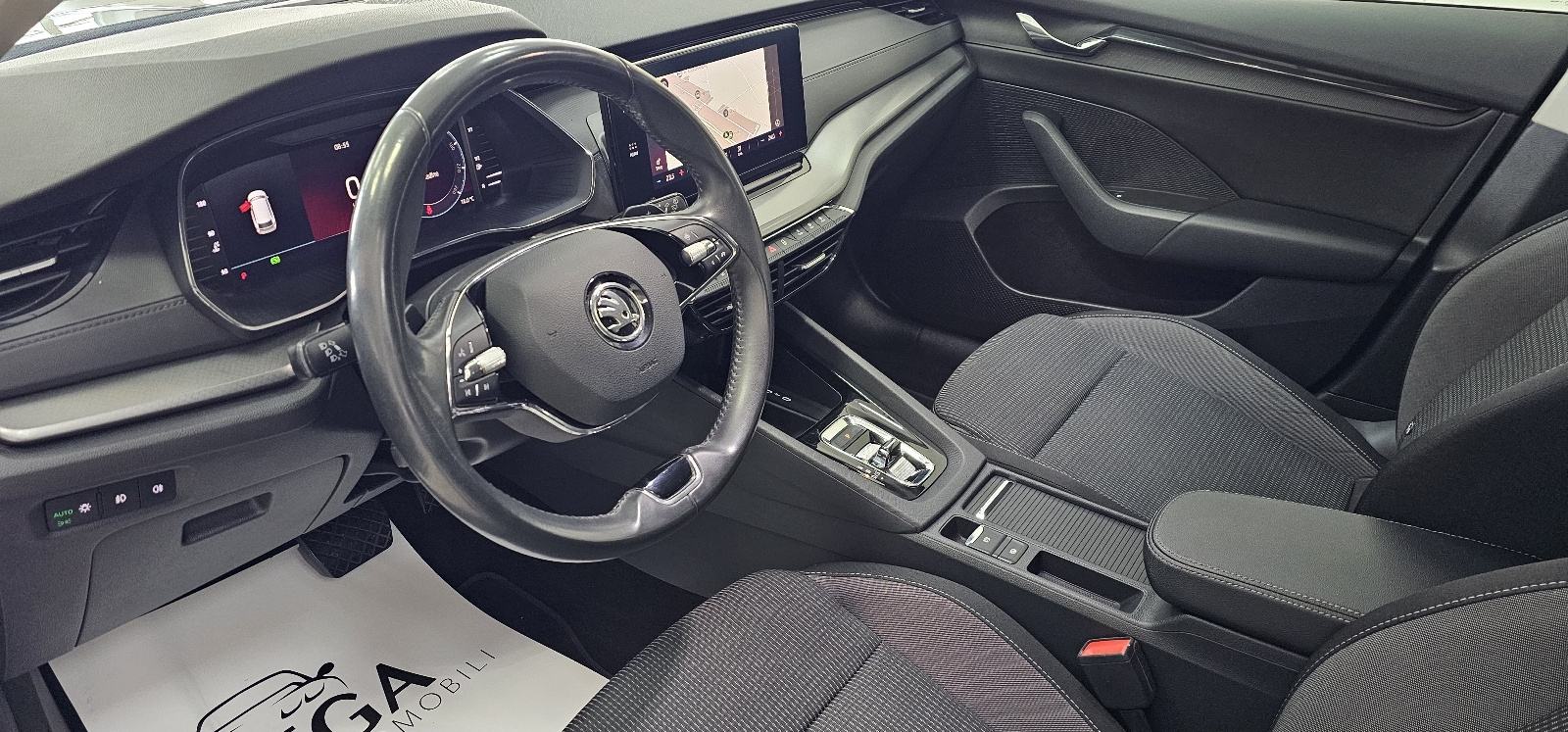 Škoda Octavia 2,0 TDI automatik AMBITION, fotografija 11