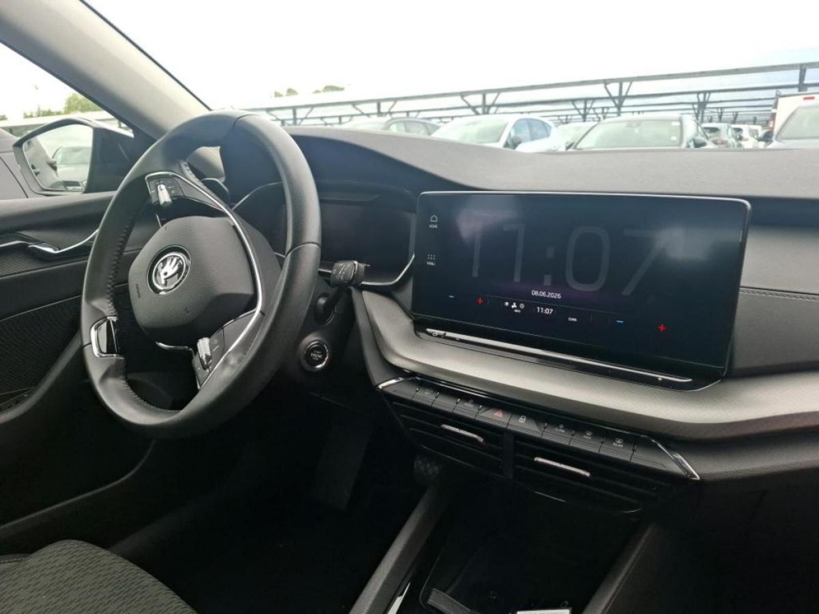 ŠKODA OCTAVIA 2.0 TDI • AUTOMATIK DSG • MOD.2024. • FULL OPREMA, pogled izvana - slika 5
