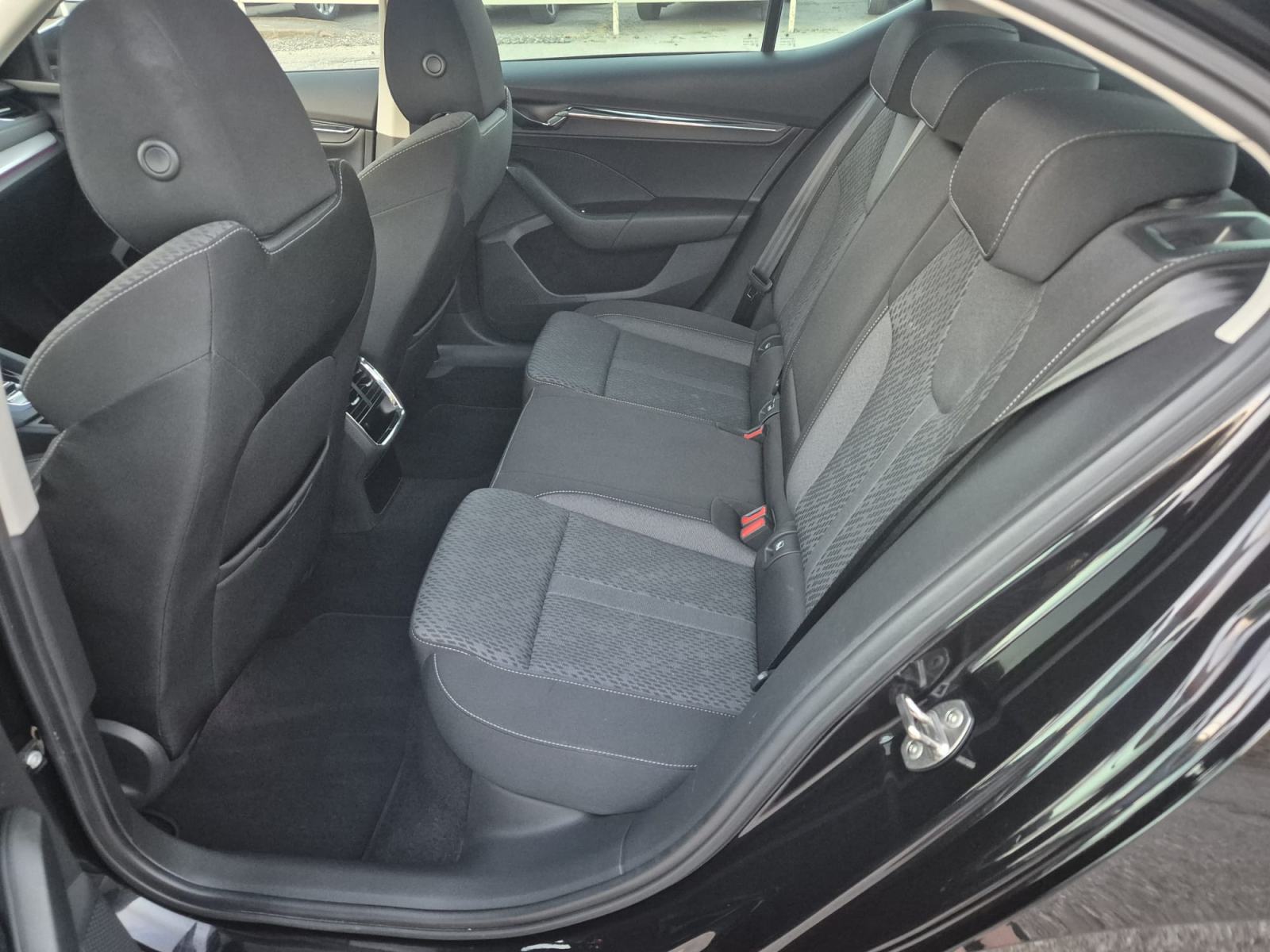 Škoda Octavia 2.0 TDI automatik LEASING. Cijena sa PDV-om!!, fotografija 10