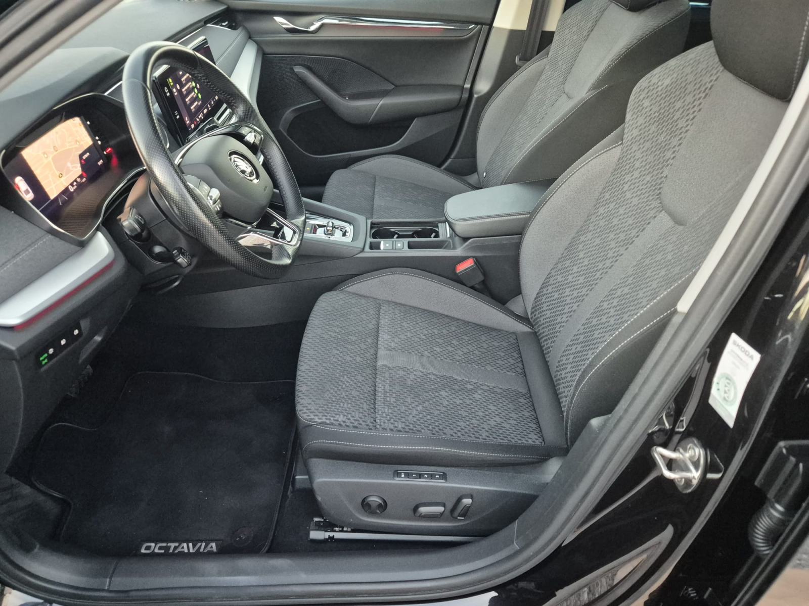 Škoda Octavia 2.0 TDI automatik LEASING. Cijena sa PDV-om!!, fotografija 9