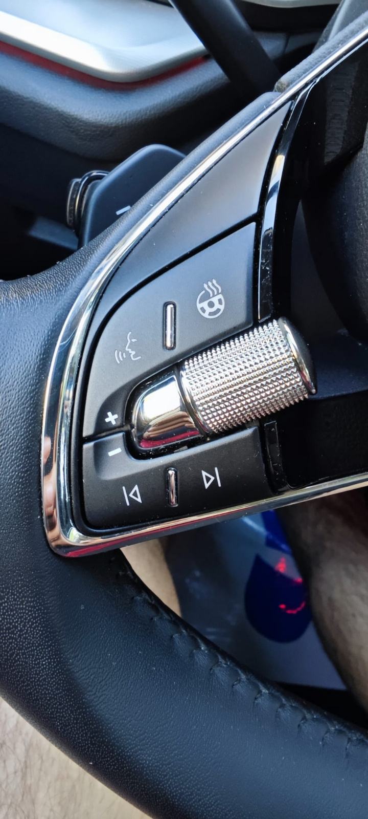 Škoda Octavia 2.0 TDI Full oprema, fotografija 11