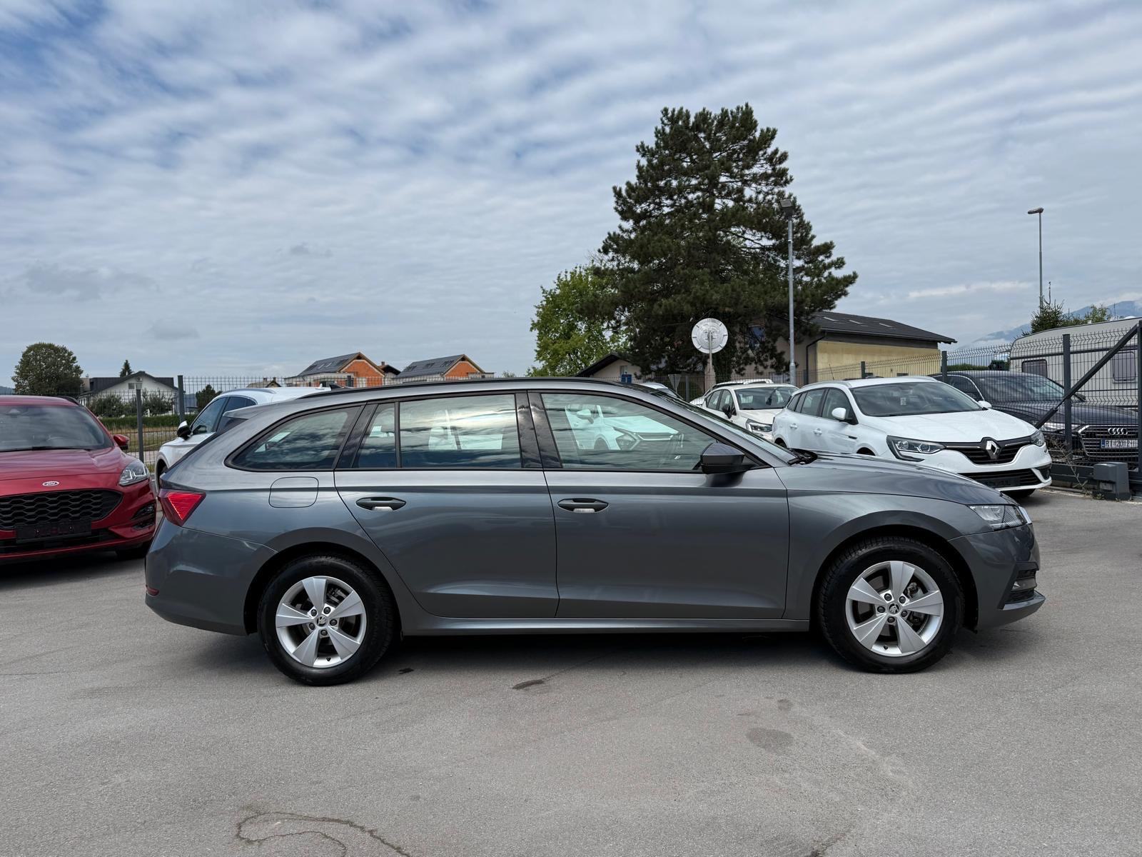 Škoda Octavia 2,0 TDI automatik ‼️Samo 88.000 KM., fotografija 8