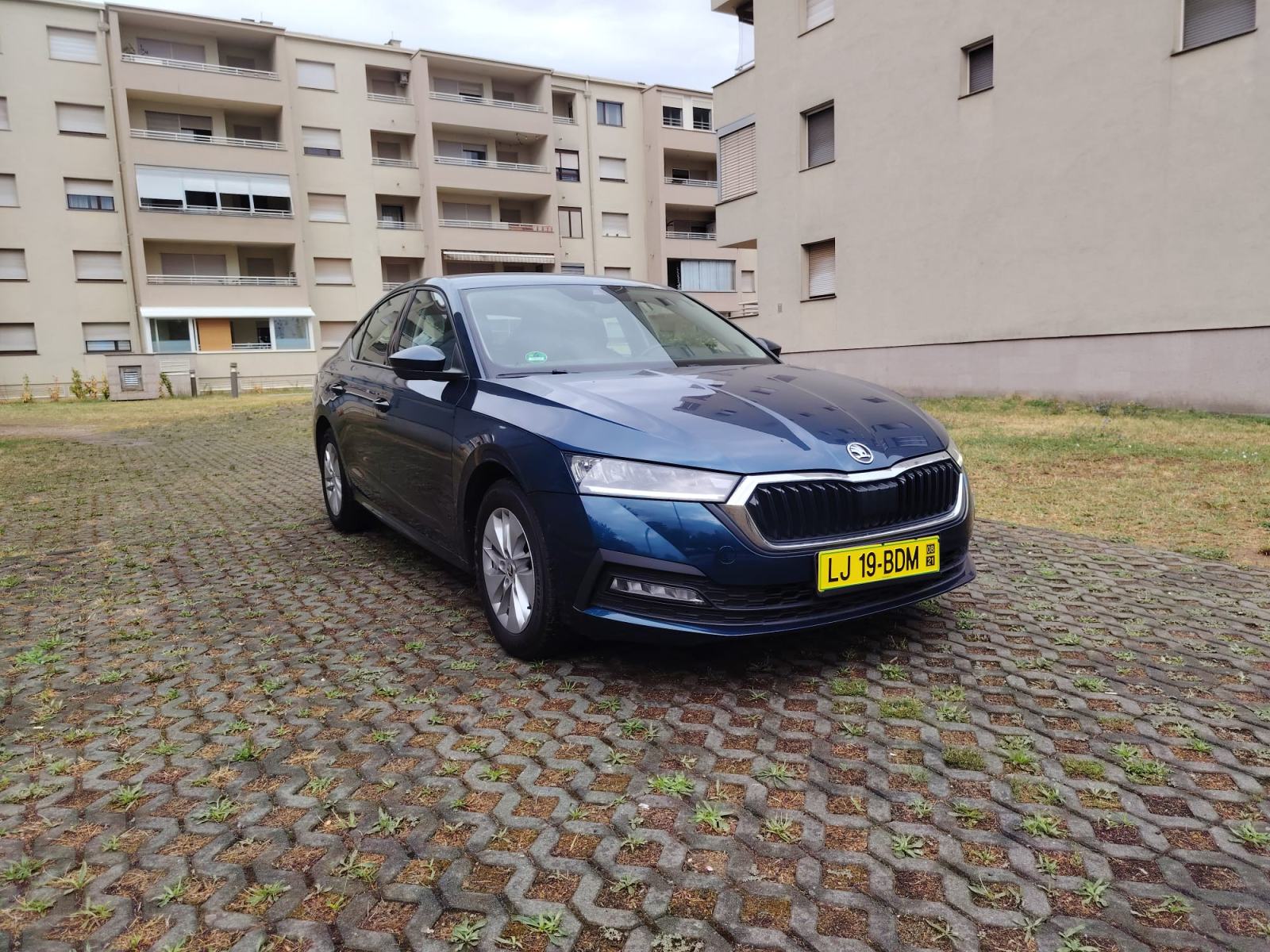Škoda Octavia 2,0 TDI automatik+ŠKODA servisna+Bez nezgoda, fotografija 5