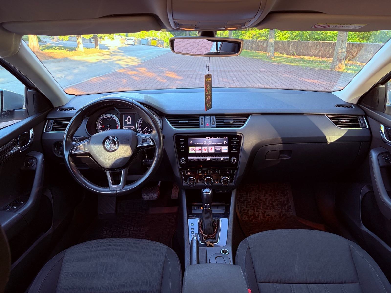 Škoda Octavia 2,0 TDI automatik, fotografija 6