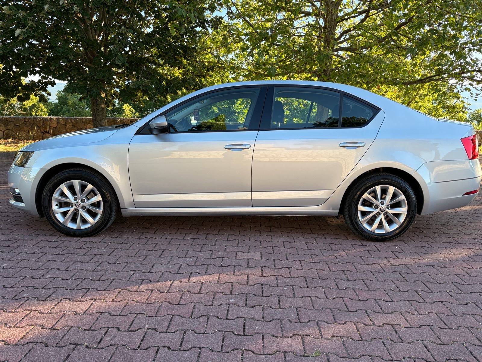 Škoda Octavia 2,0 TDI automatik, fotografija 5