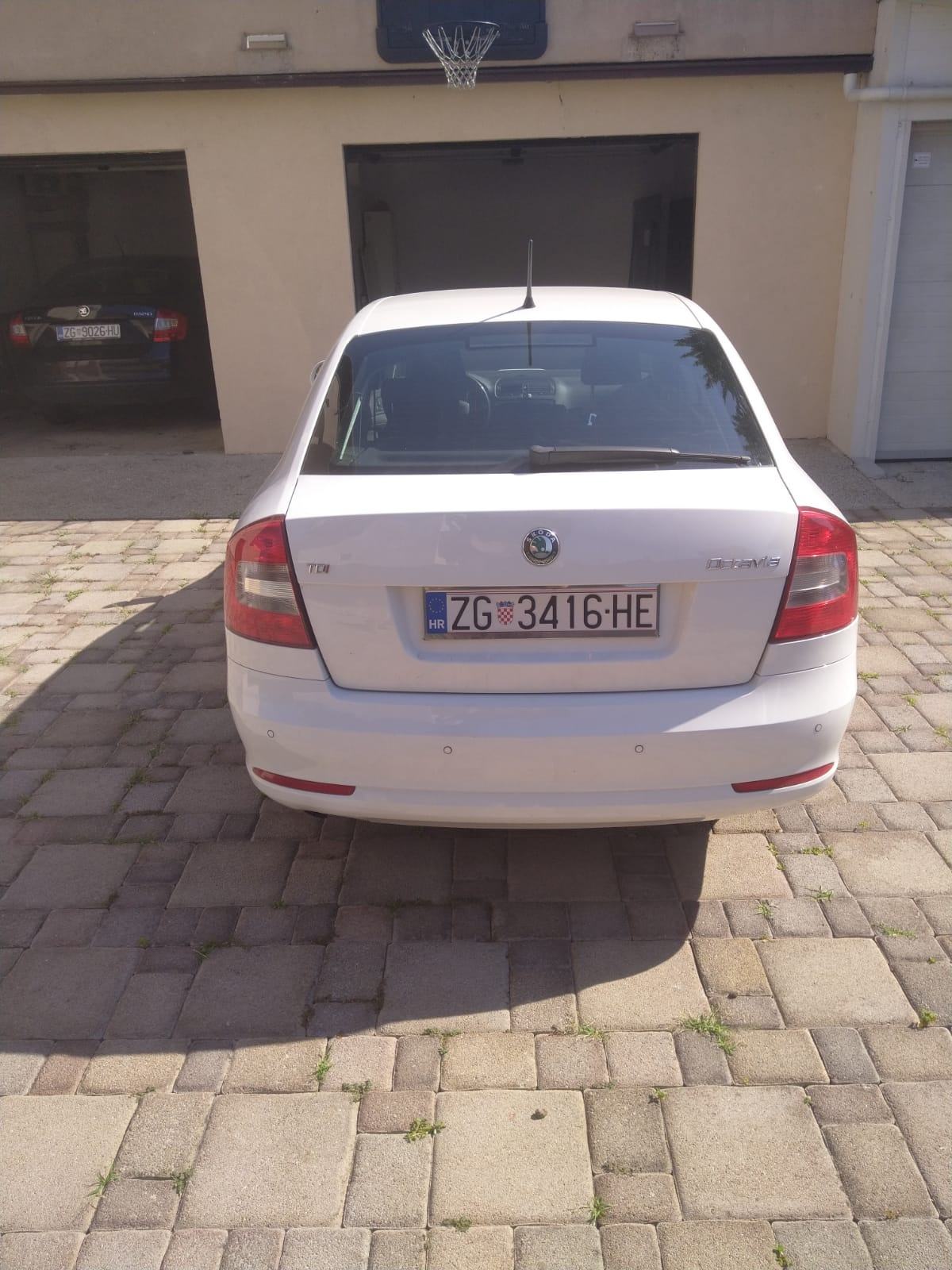Škoda Octavia 2,0 TDI automatik, fotografija 4