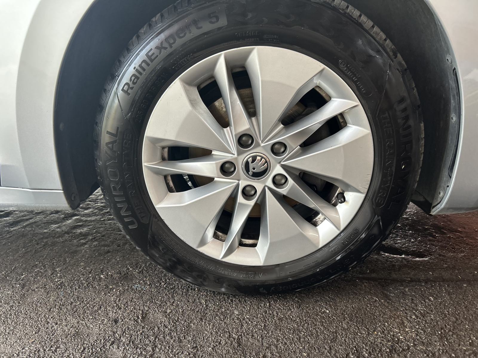 Škoda Octavia 2,0 TDI automatik, fotografija 3
