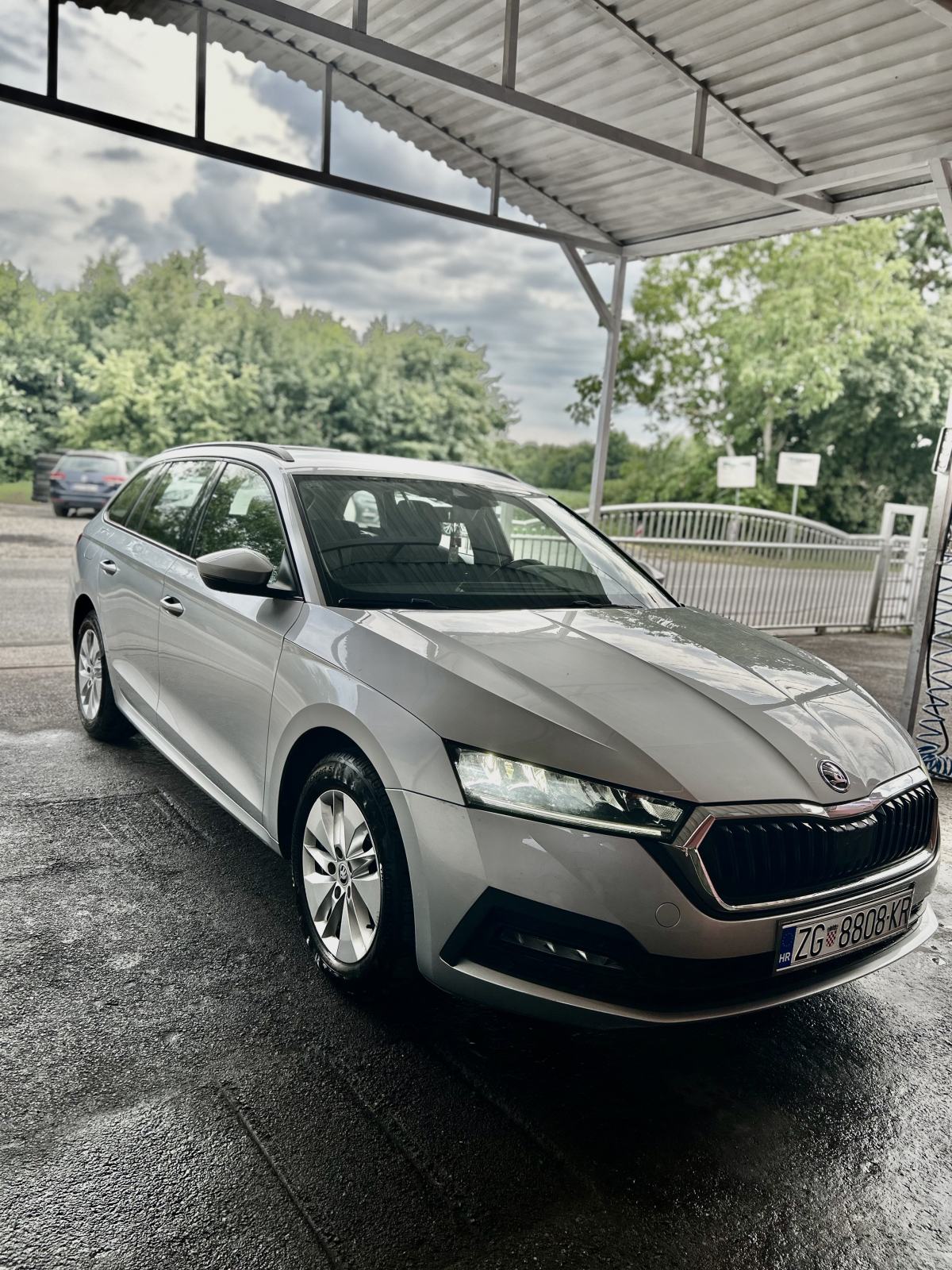 Škoda Octavia 2,0 TDI automatik, fotografija 10