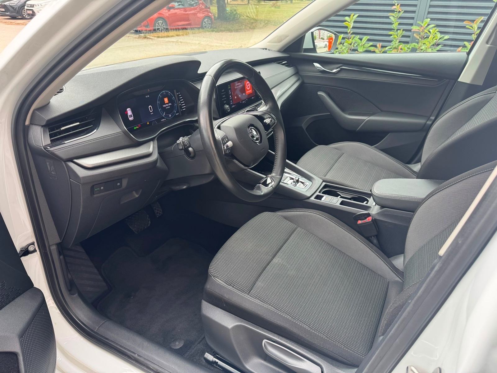 Škoda Octavia 2,0 TDI automatik, fotografija 9
