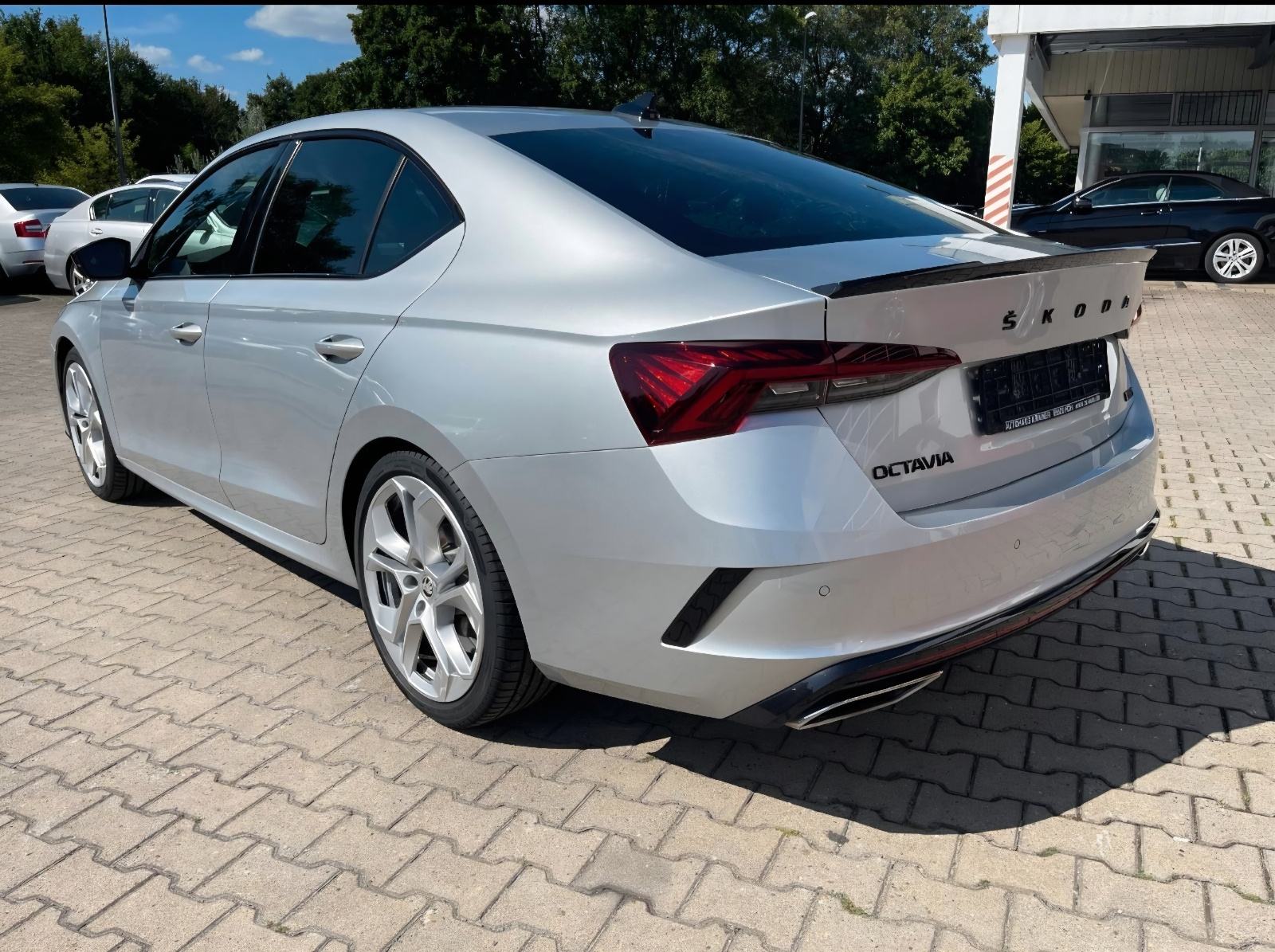 Škoda Octavia RS Plus 2,0 TDI Dsg 200Ks Laesing Jamstvo, fotografija 9