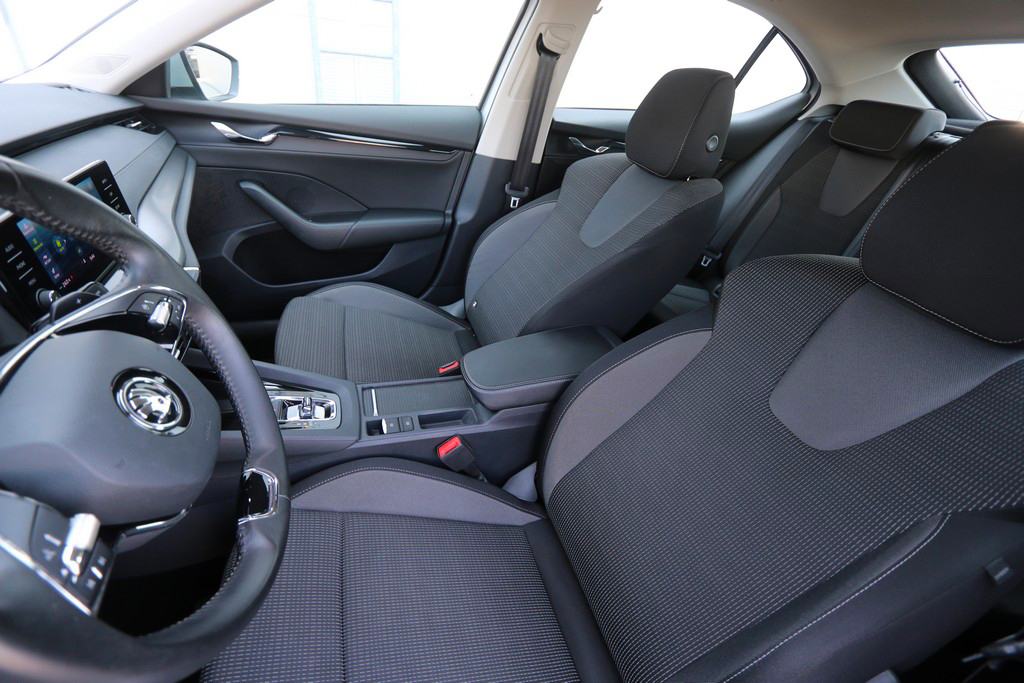 Škoda Octavia 2.0 TDI DSG-Tiptronik Business 150 KS -Novi model-, fotografija 6