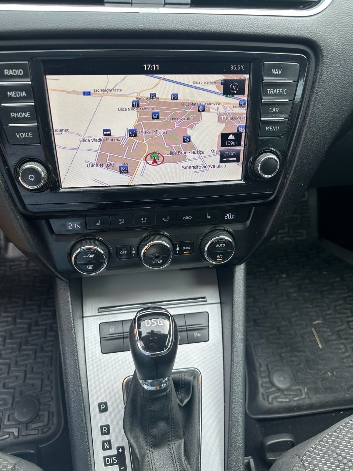 Škoda Octavia 2,0 TDI DSG, fotografija 15
