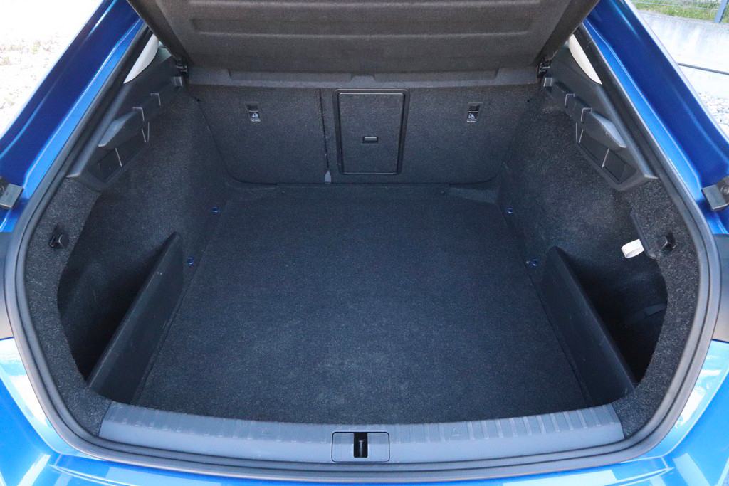 Škoda Octavia 2.0 TDI DSG-Tiptronik Business VIRTUAL COCKPIT 150 KS, fotografija 11