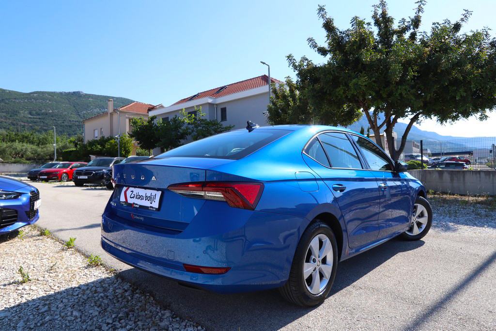 Škoda Octavia 2.0 TDI DSG-Tiptronik Business VIRTUAL COCKPIT 150 KS, fotografija 15