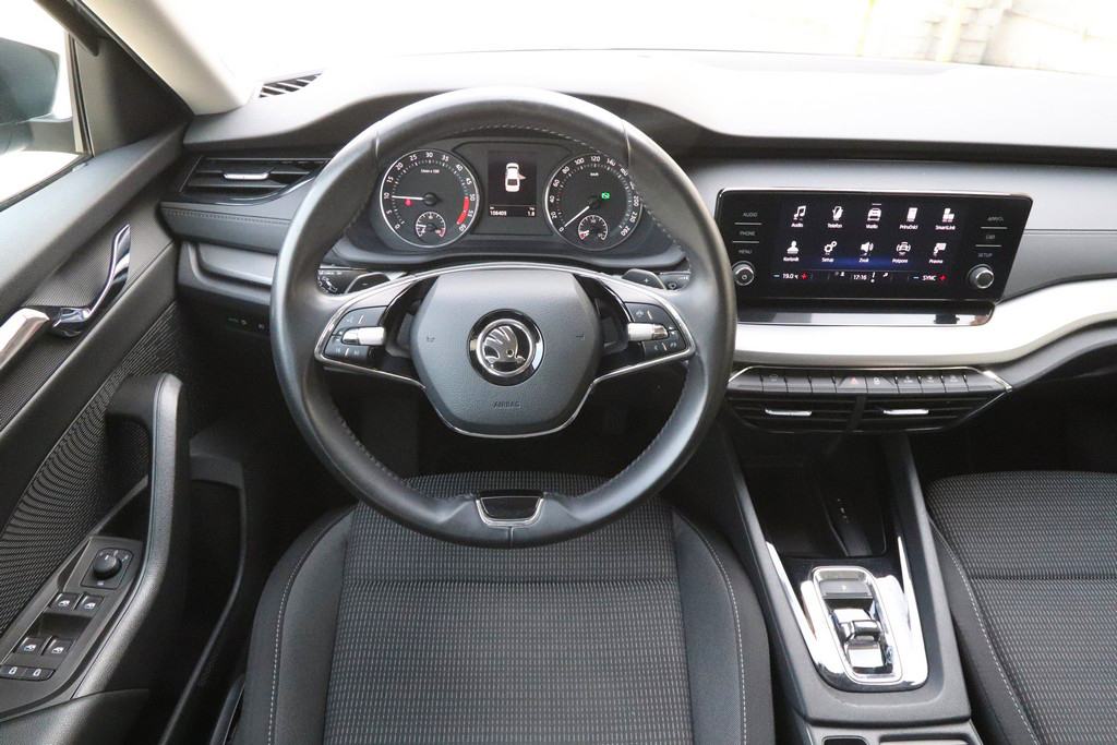 Škoda Octavia 2.0 TDI DSG-Tiptronik Business VIRTUAL COCKPIT 150 KS, fotografija 10