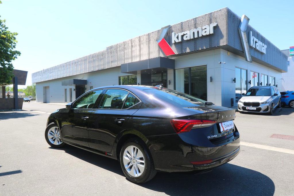 Škoda Octavia 2.0 TDI DSG-Tiptronik Business VIRTUAL COCKPIT, fotografija 17