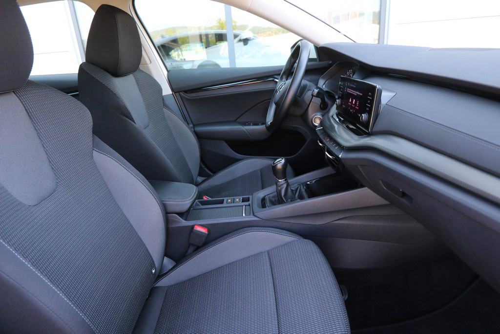 Škoda Octavia 2.0 TDI Business VIRTUAL COCKPIT -Novi model-, fotografija 7