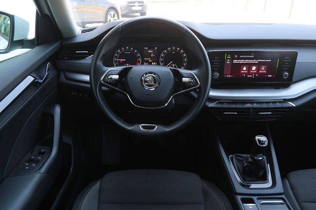 Škoda Octavia 2.0 TDI Business VIRTUAL COCKPIT -Novi model-, fotografija 10
