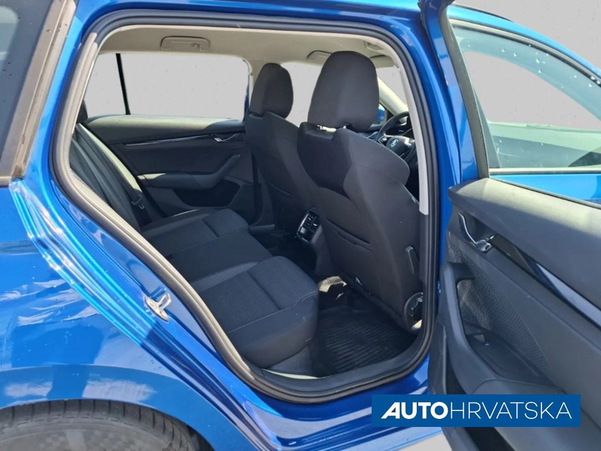 ŠKODA OCTAVIA 2.0 TDI COMBI AMBITION - JAMSTVO 15 MJESECI, 20.990,00, fotografija 11