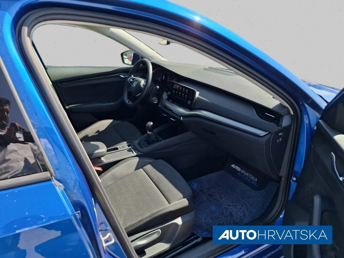ŠKODA OCTAVIA 2.0 TDI COMBI AMBITION - JAMSTVO 15 MJESECI, 20.990,00, fotografija 12