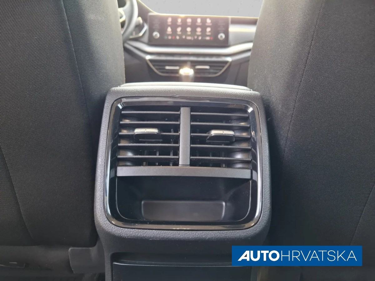 ŠKODA OCTAVIA 2.0 TDI COMBI AMBITION - JAMSTVO 15 MJESECI, 20.990,00, fotografija 14