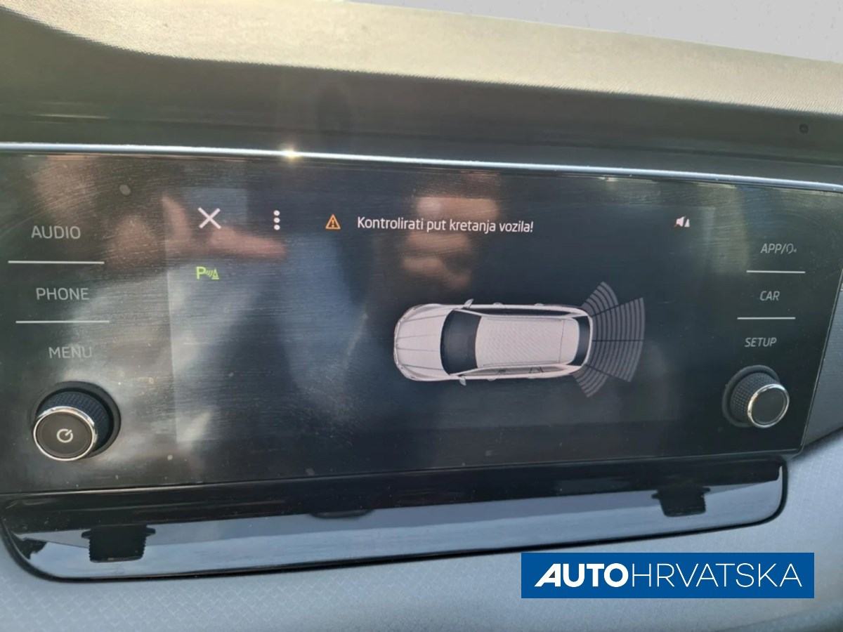 ŠKODA OCTAVIA 2.0 TDI COMBI AMBITION - JAMSTVO 15 MJESECI, 20.990,00, fotografija 19