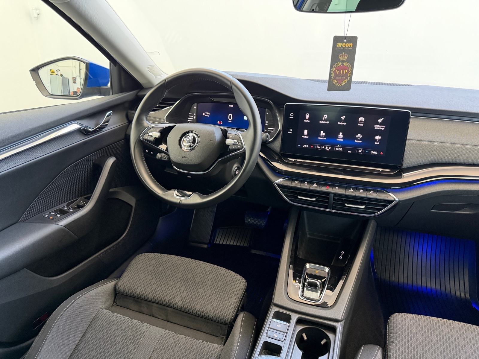 Škoda Octavia 2,0 TDI DSG, 150KS, MATRIX, VIRTUAL, ACC, JAMSTVO 24MJ, fotografija 10