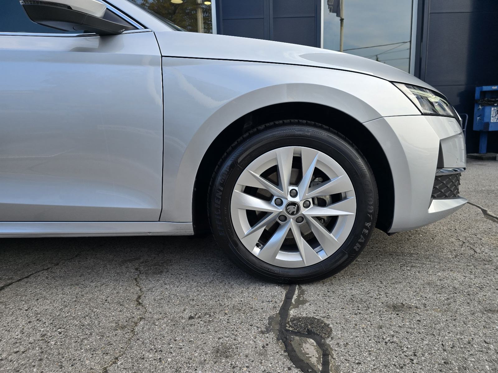 Škoda Octavia 2,0 TDI DSG - 2025 - VIRTUAL - LED - GARANCIJA 5 GOD !!, fotografija 4