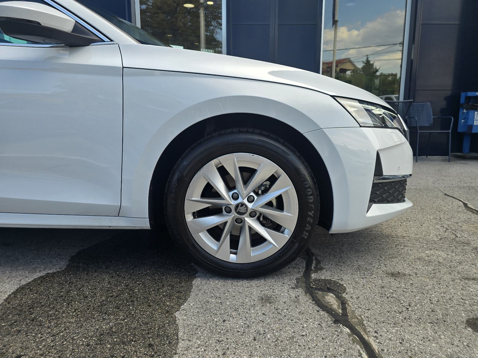 Škoda Octavia 2,0 TDI DSG - 2025 - VIRTUAL - LED - GARANCIJA 5 GOD !!, fotografija 4