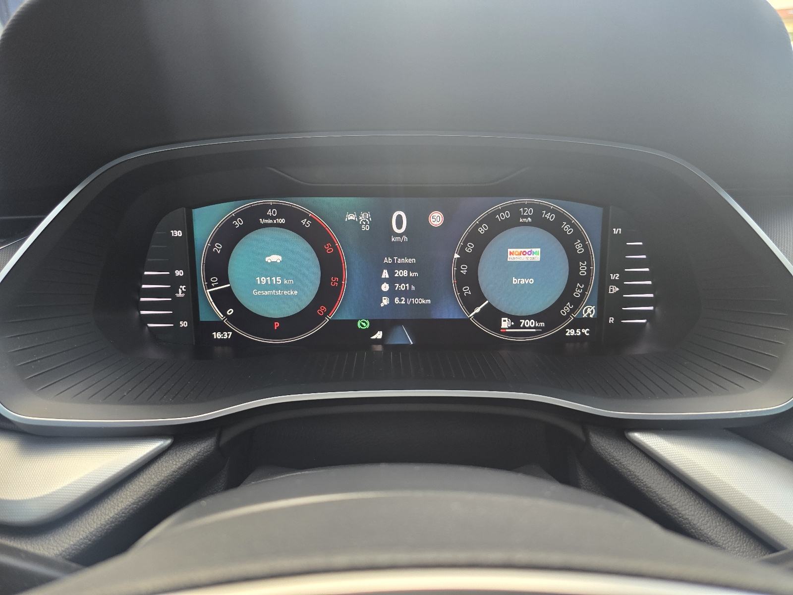 Škoda Octavia 2,0 TDI DSG - 2025 - VIRTUAL - LED - GARANCIJA 5 GOD !!, fotografija 13