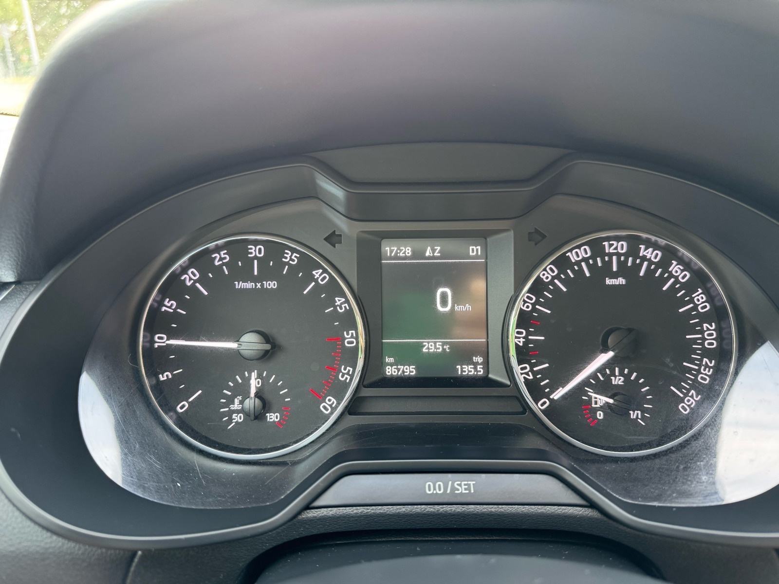 Škoda Octavia 2,0 TDI DSG, 86000km, Reg 8/27, fotografija 12