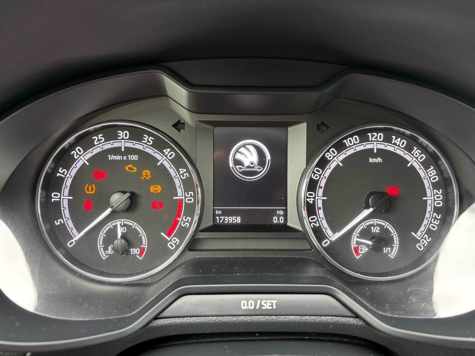 Škoda Octavia 2.0 TDI DSG aut. ,radar tempomat,odlično stanje, fotografija 9
