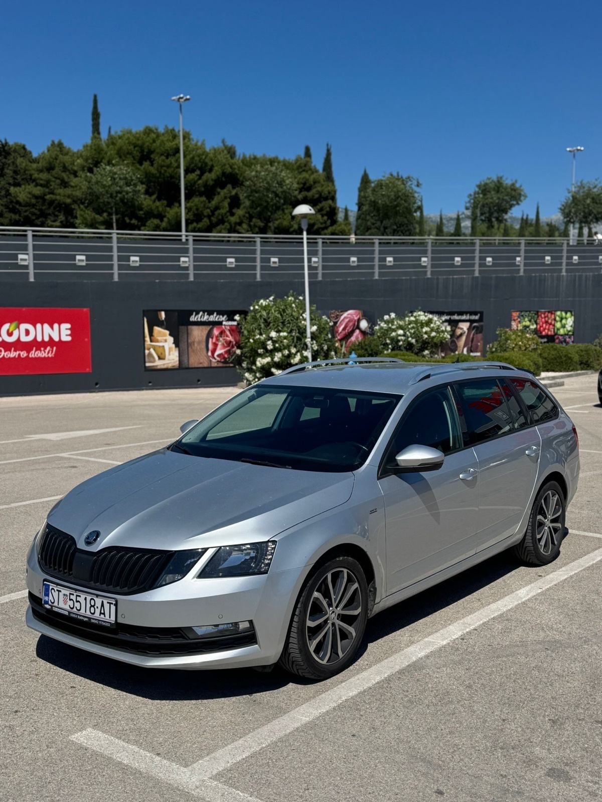 Škoda Octavia 2,0 TDI DSG automatik DRIVE paket opreme, fotografija 2